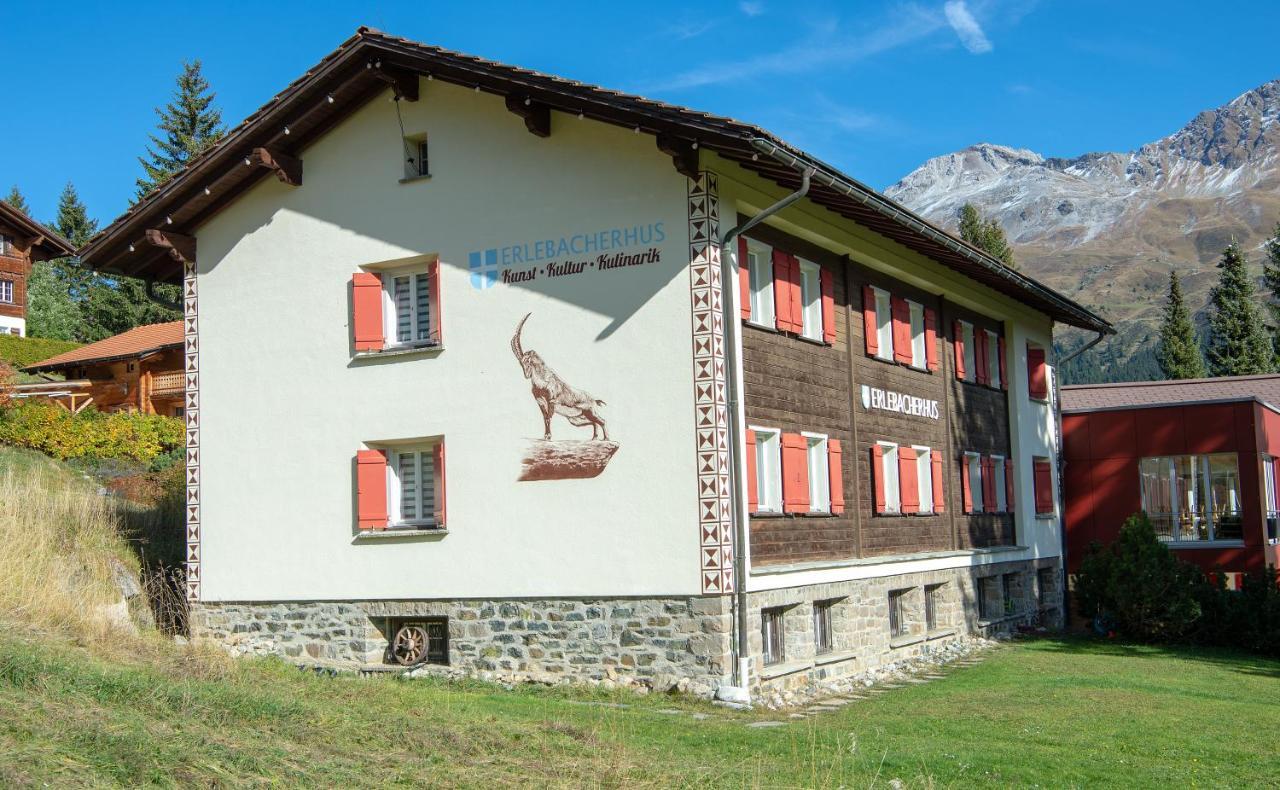 Erlebacherhus Lenzerheide Buitenkant foto