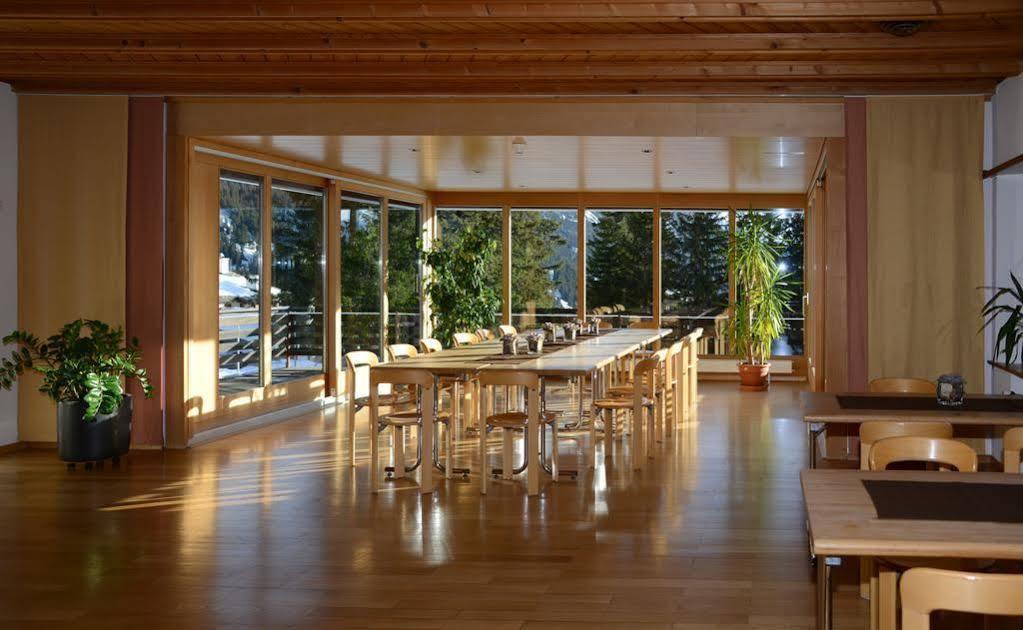 Erlebacherhus Lenzerheide Buitenkant foto